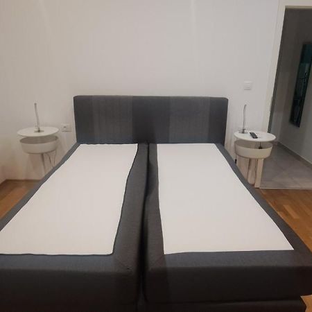 Apartment Kaza In Center, With Terrace, Private Parking, Step To The Sea Опатия Экстерьер фото
